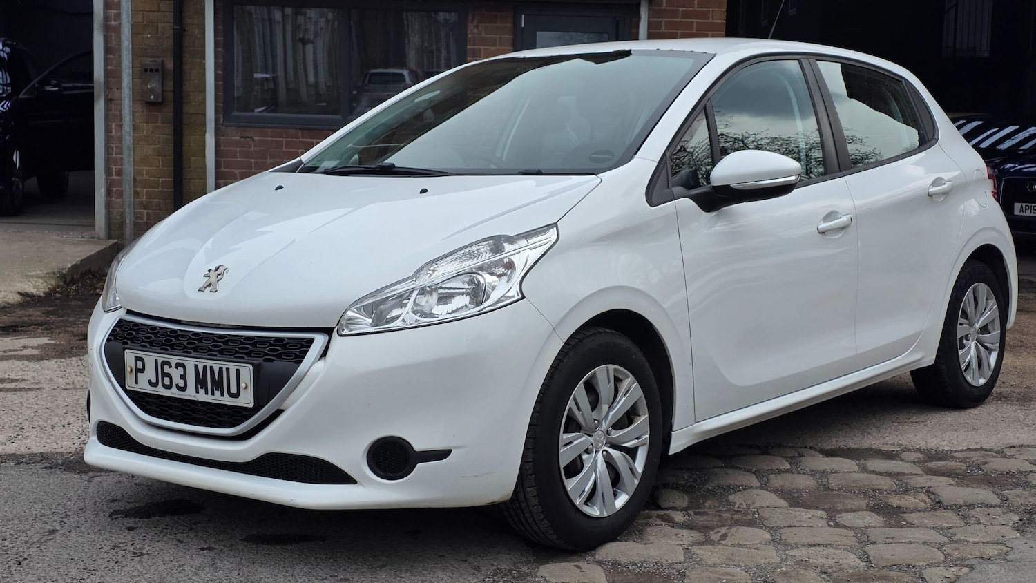 Used Peugeot 208 for sale - 78135672: Photo 3