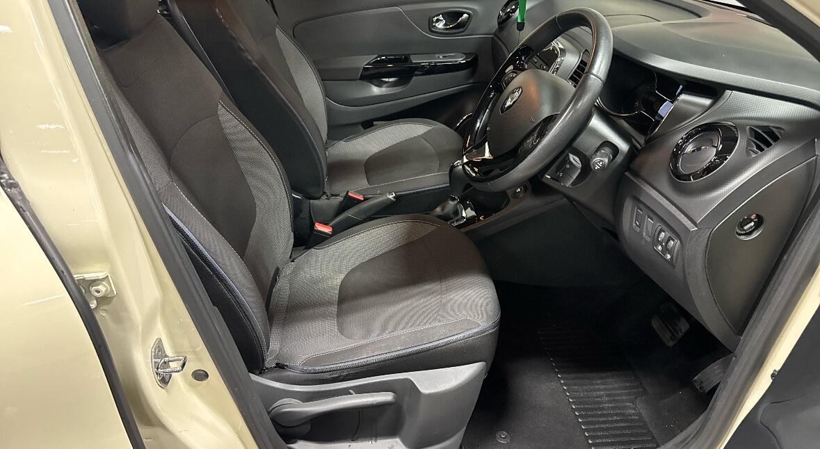 Used Renault Captur 2015 for sale - 76646323: Photo 7