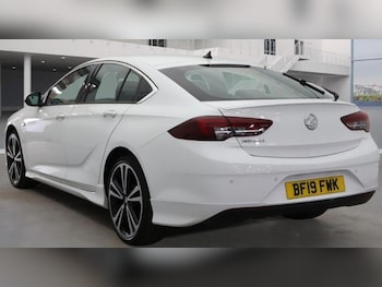 Used Vauxhall Insignia 2019 for sale - 75531649: Photo
