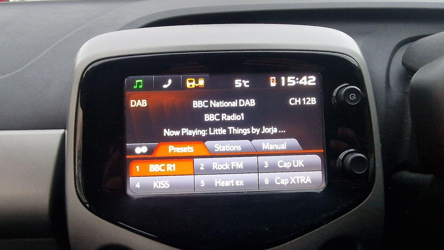 Used Toyota AYGO 2015 for sale - 77057326: Photo 17