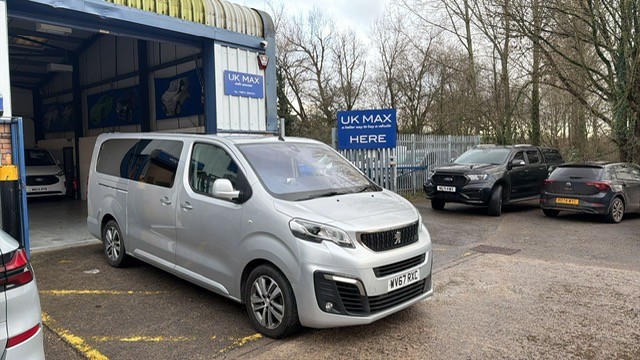 Used Peugeot Traveller 2017 for sale - 77241497: Photo 4