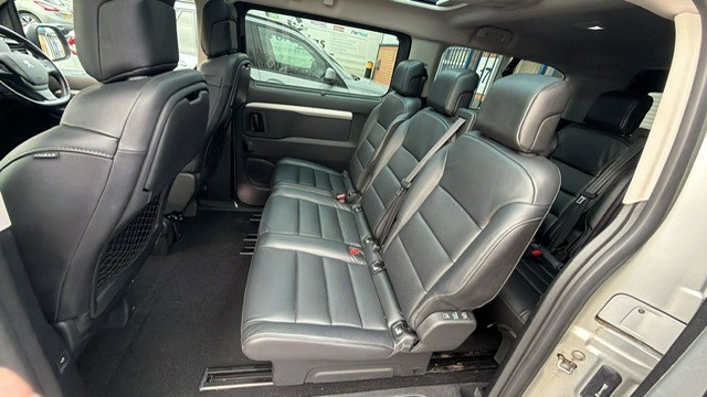 Used Peugeot Traveller 2017 for sale - 77241497: Photo 7