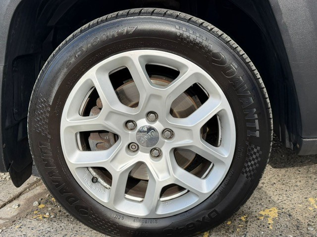 Used Jeep Renegade 2016 for sale - 77666031: Photo 12