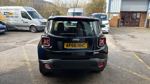 Used Jeep Renegade 2016 for sale - 77666031: Photo 3