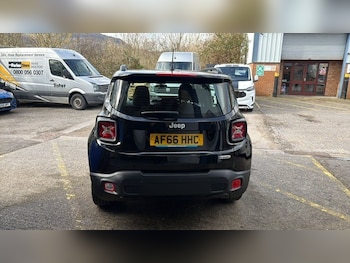 Used Jeep Renegade 2016 for sale - 77666031: Photo