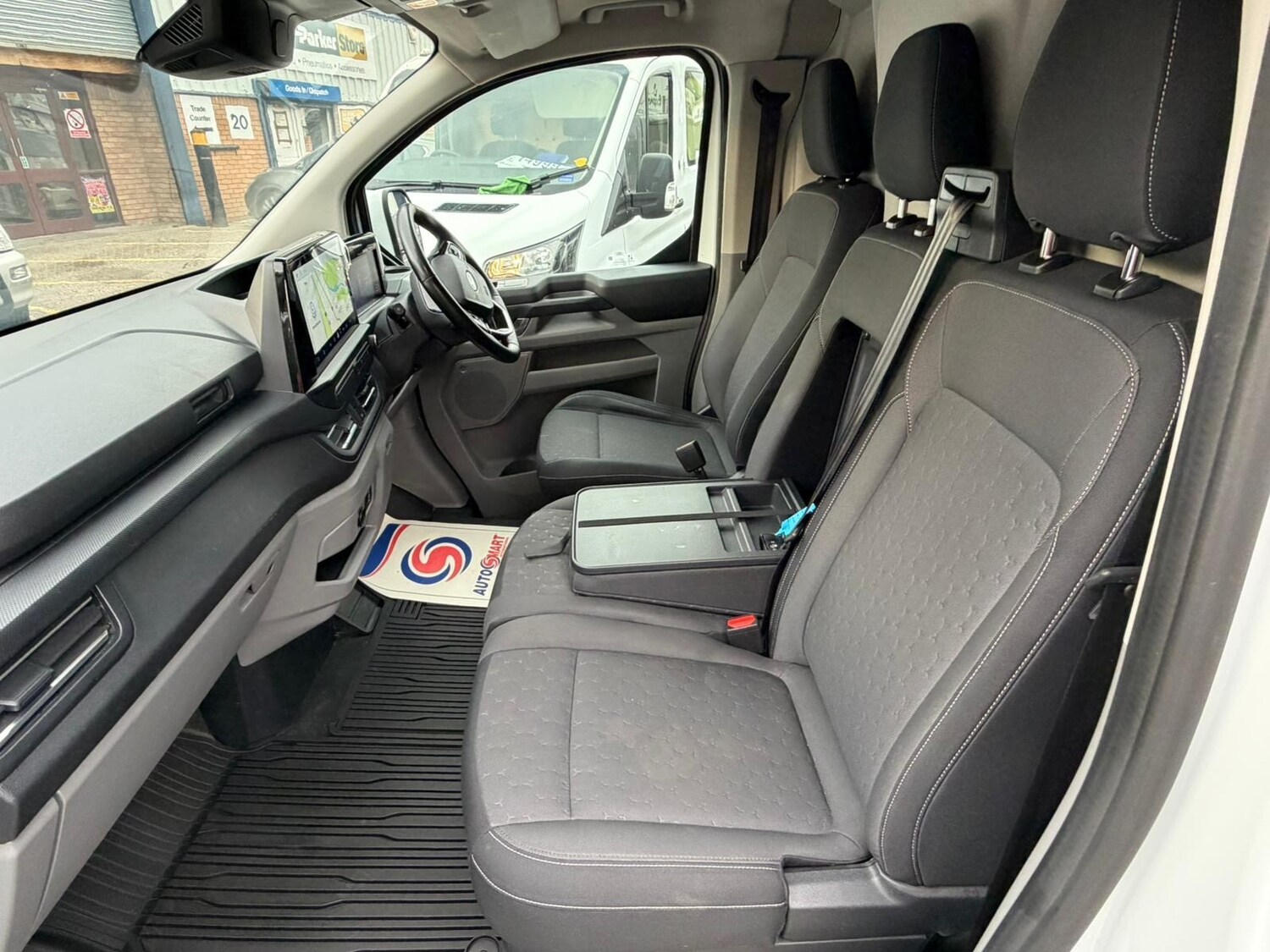 Used Ford Transit Custom 2024 for sale - 76251917: Photo 6