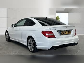 Used Mercedes-Benz C Class 2014 for sale - 79688117: Photo