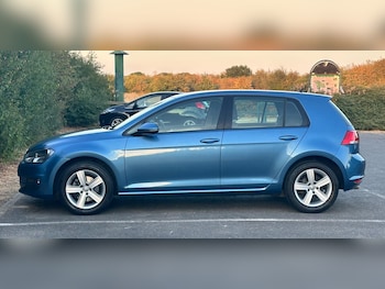 Used Volkswagen Golf 2016 for sale - 79453681: Photo