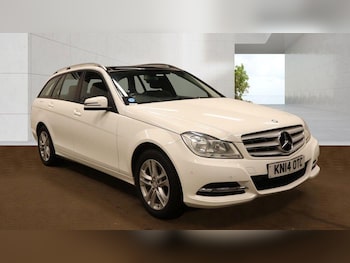 Used Mercedes-Benz C Class 2014 for sale - 79157802: Photo