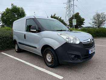 Used Vauxhall Combo 2015 for sale - 78555424: Photo