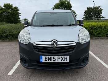Used Vauxhall Combo 2015 for sale - 78555424: Photo