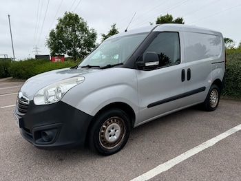 Used Vauxhall Combo 2015 for sale - 78555424: Photo