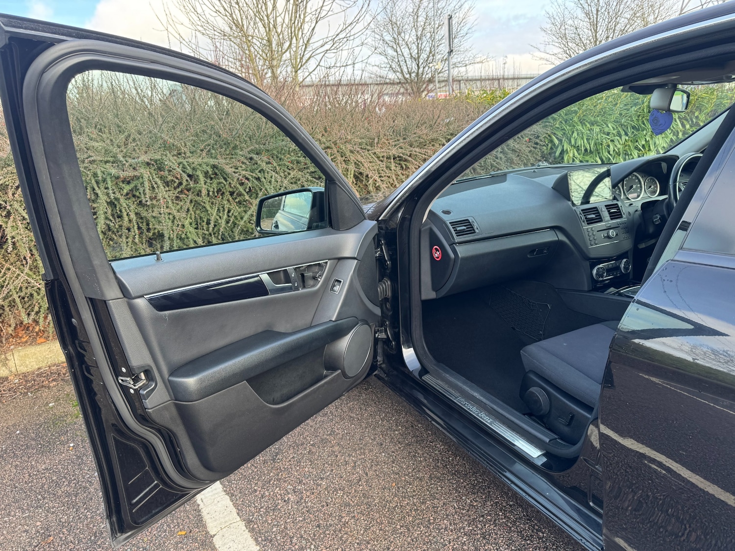 Used Mercedes-Benz C Class 2009 for sale - 77492569: Photo 11