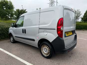 Used Vauxhall Combo 2015 for sale - 74703117: Photo
