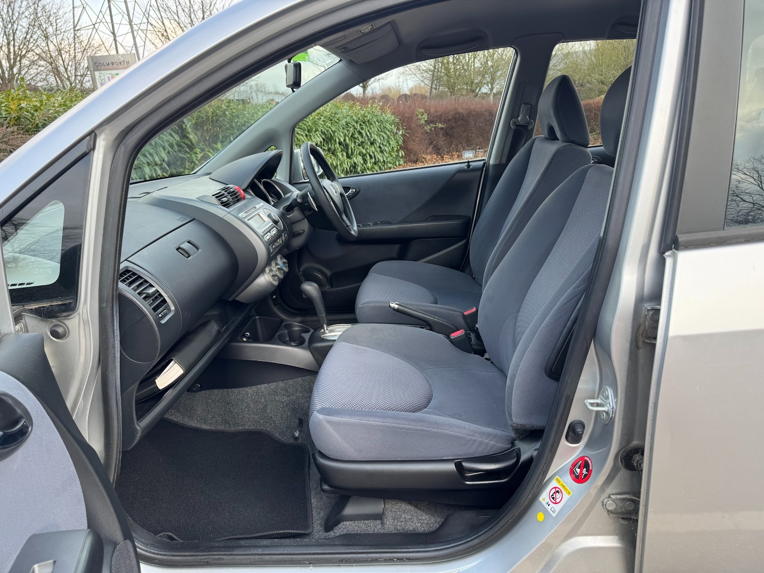 Used Honda Jazz 2006 for sale - 77492576: Photo 11