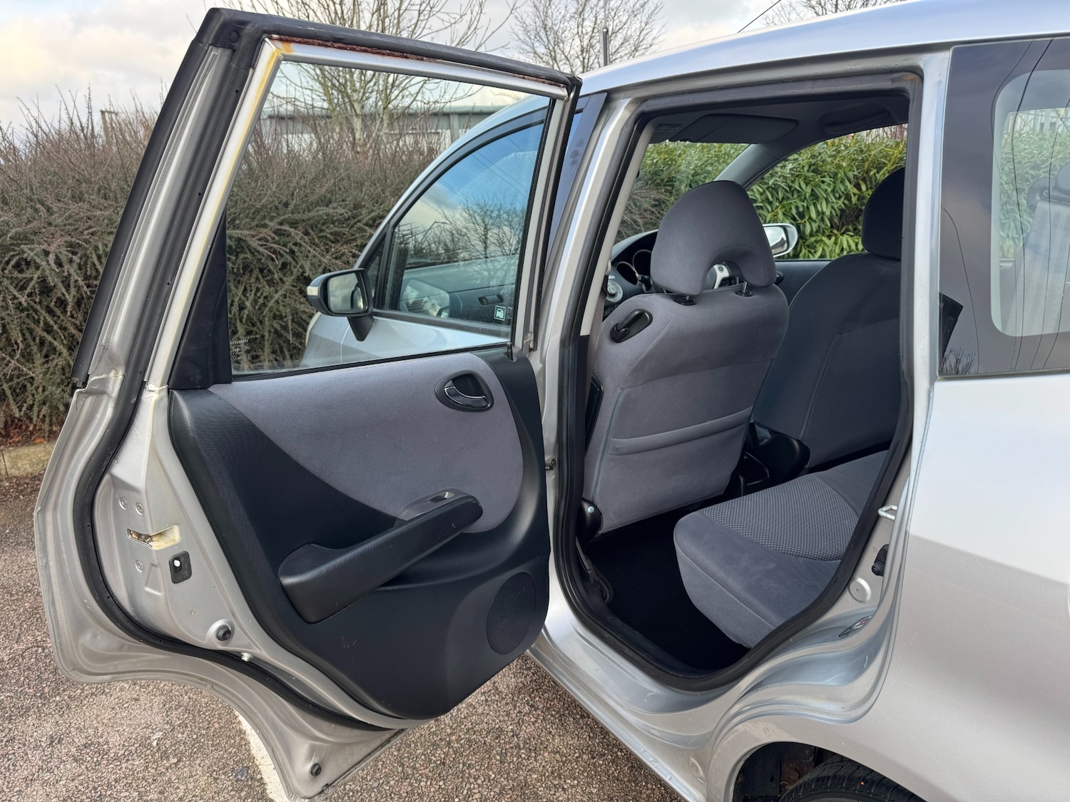 Used Honda Jazz 2006 for sale - 77492576: Photo 12