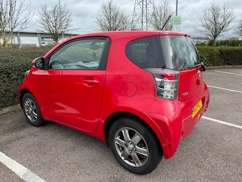 Used Toyota IQ 2011 for sale - 78555418: Photo