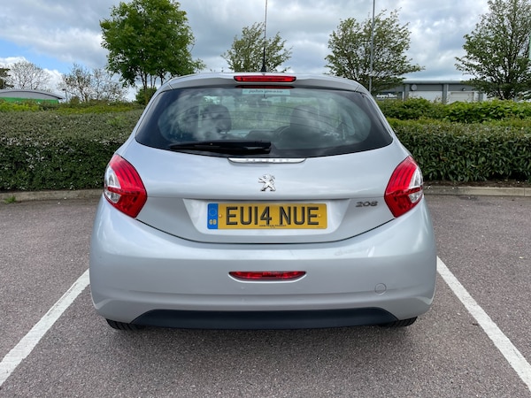 Used Peugeot 208 2014 for sale - 74164321: Photo 5
