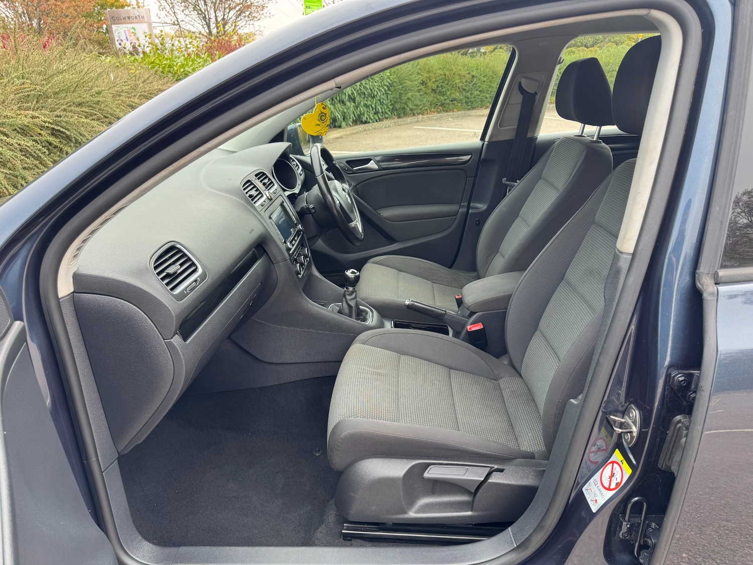 Used Volkswagen Golf 2011 for sale - 76232903: Photo 12