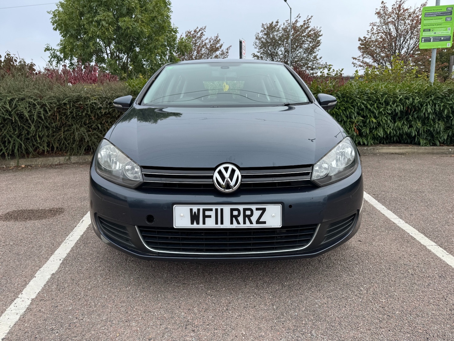 Used Volkswagen Golf 2011 for sale - 76232903: Photo 2