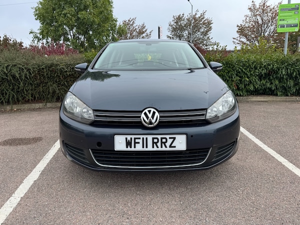 Used Volkswagen Golf 2011 for sale - 76232903: Photo 2