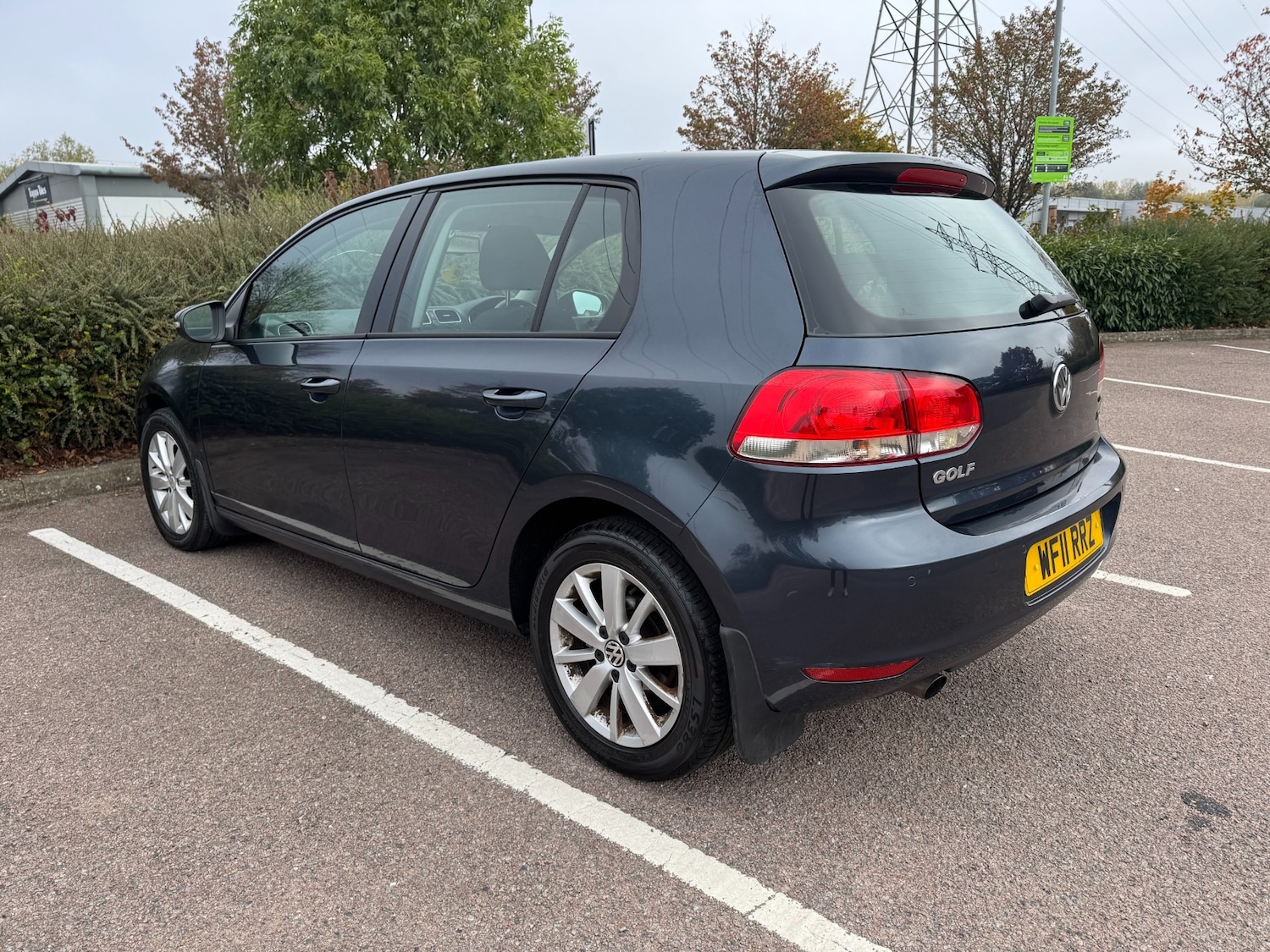 Used Volkswagen Golf 2011 for sale - 76232903: Photo 4