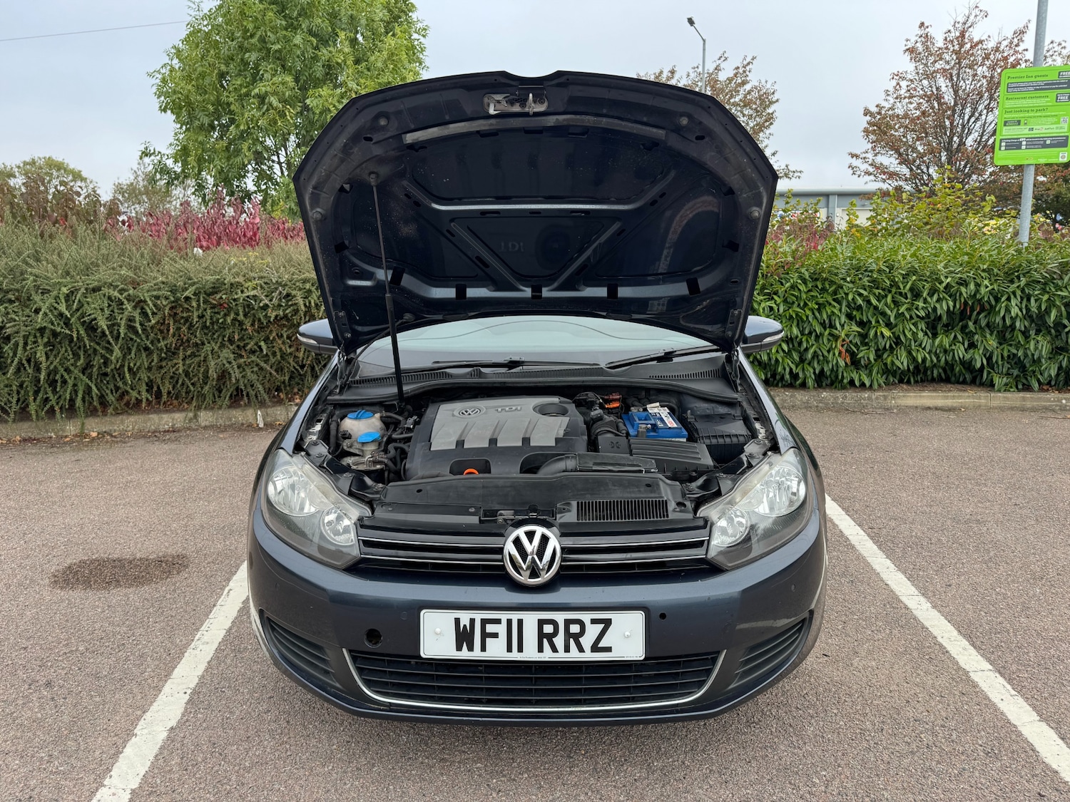 Used Volkswagen Golf 2011 for sale - 76232903: Photo 7