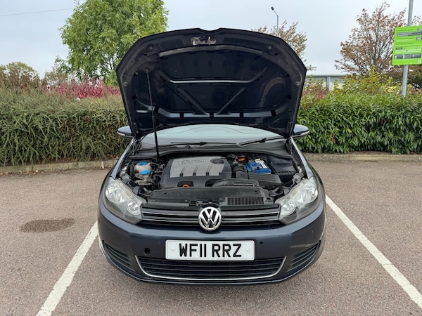 Used Volkswagen Golf 2011 for sale - 76232903: Photo 7