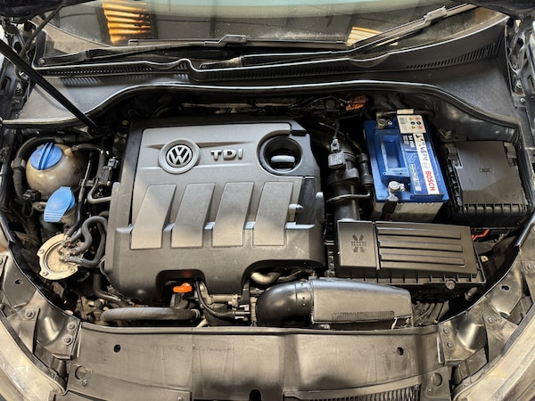 Used Volkswagen Golf 2011 for sale - 76232903: Photo 8