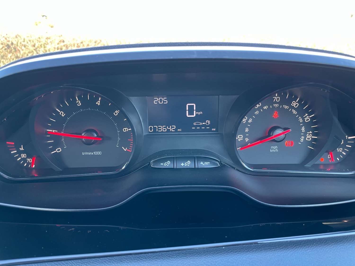 Used Peugeot 208 2014 for sale - 76340651: Photo 18