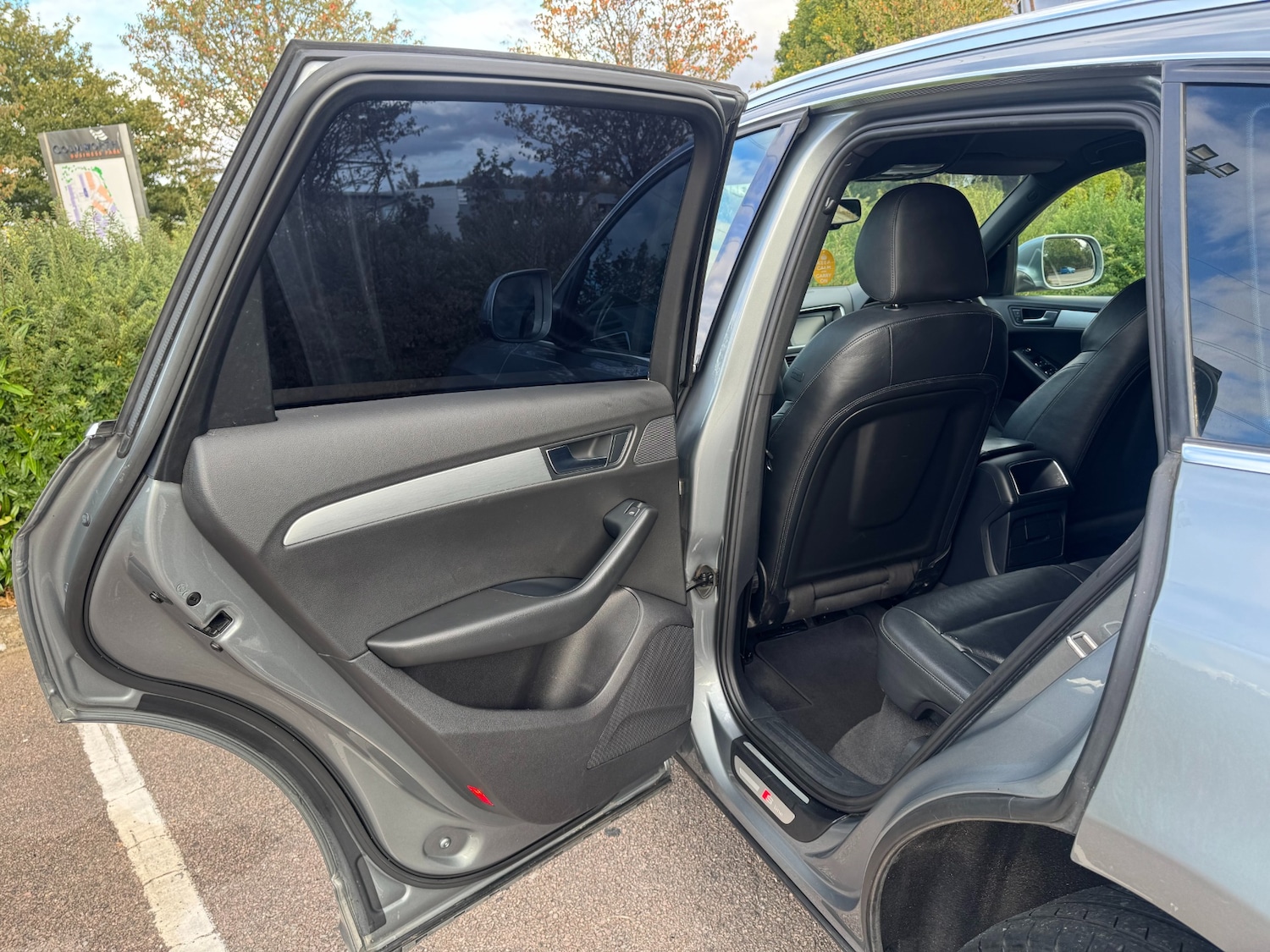 Used Audi Q5 2010 for sale - 77115963: Photo 13