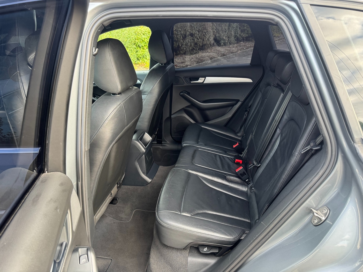 Used Audi Q5 2010 for sale - 77115963: Photo 14