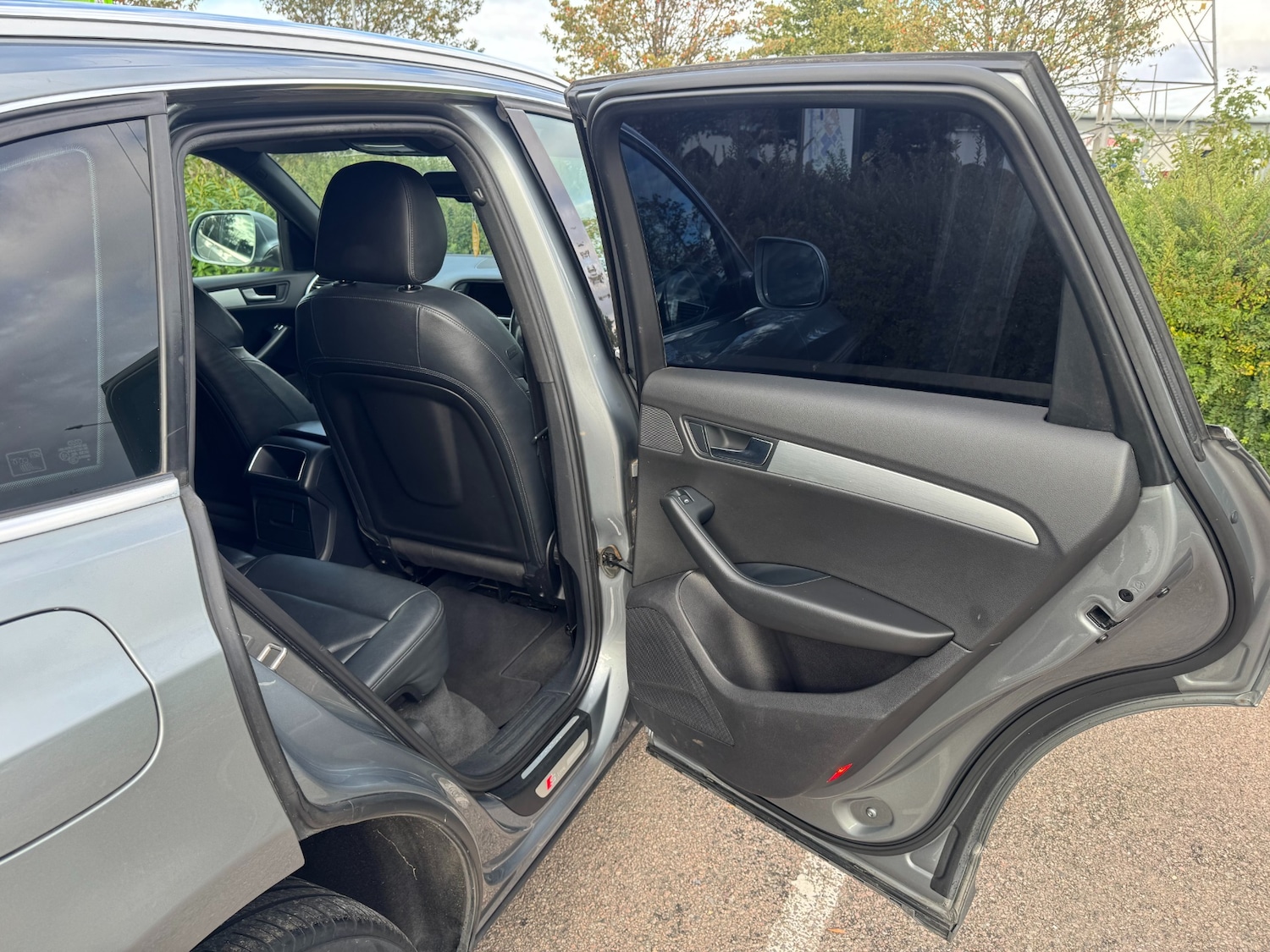 Used Audi Q5 2010 for sale - 77115963: Photo 15