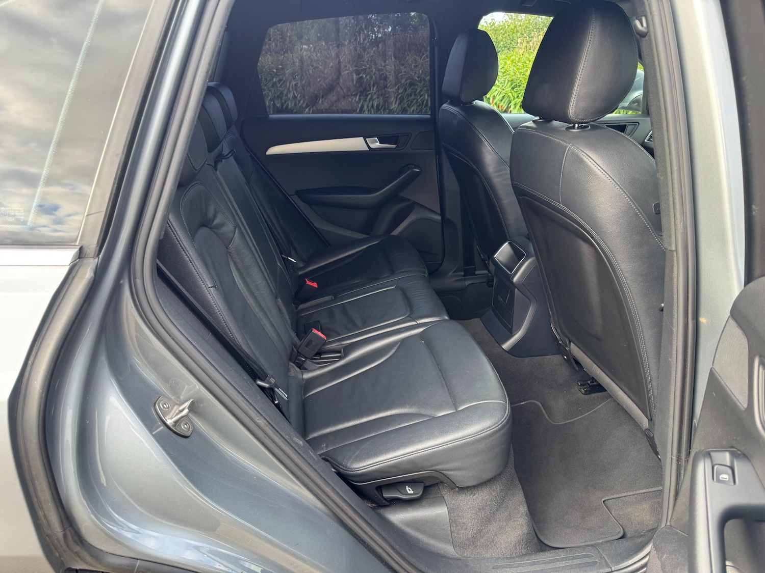 Used Audi Q5 2010 for sale - 77115963: Photo 16