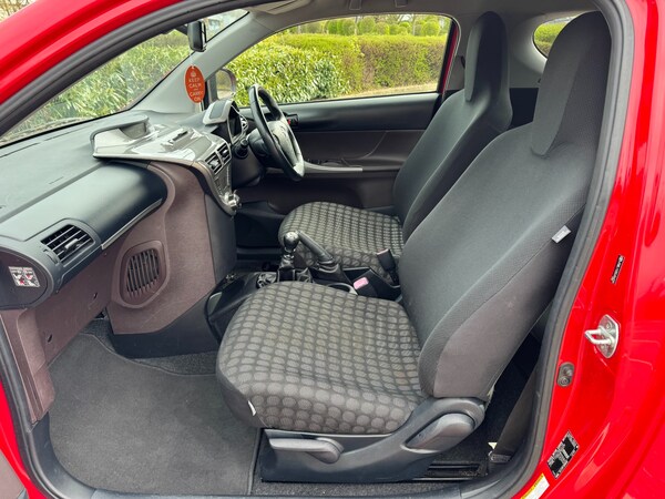 Used Toyota IQ 2011 for sale - 74164294: Photo 12