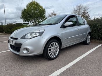 Used Renault Clio 2010 for sale - 77116167: Photo
