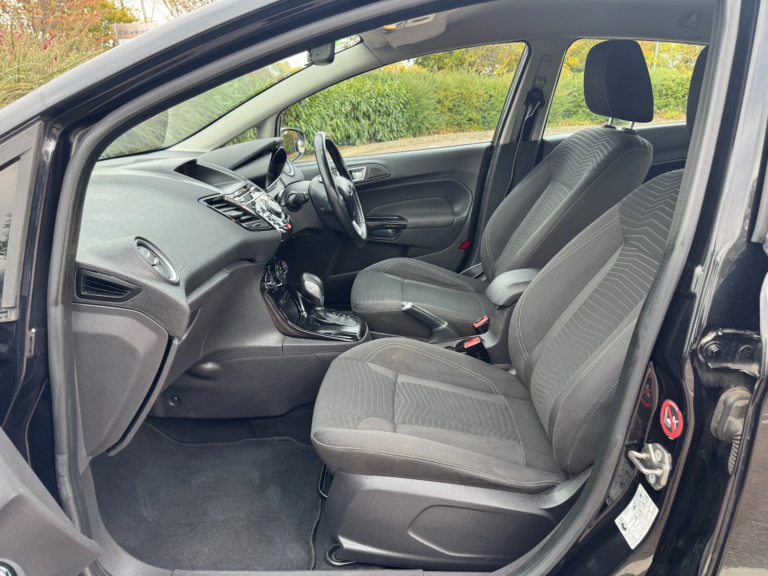 Used Ford Fiesta 2014 for sale - 76231990: Photo 12