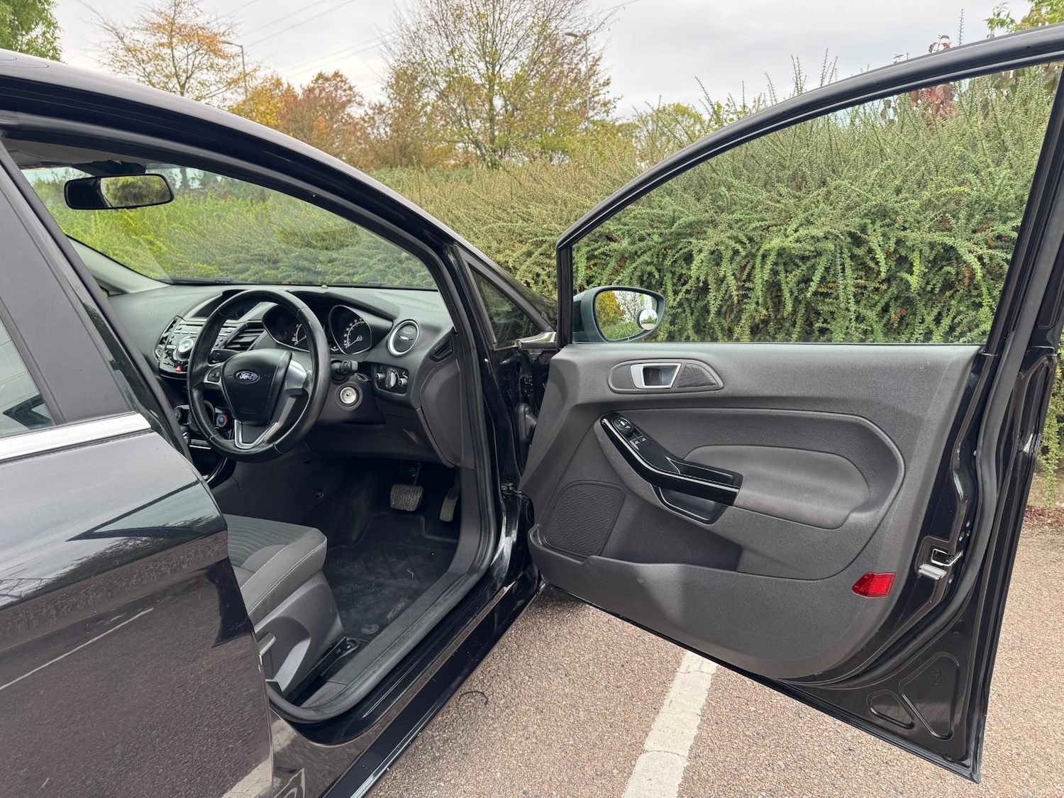 Used Ford Fiesta 2014 for sale - 76231990: Photo 17