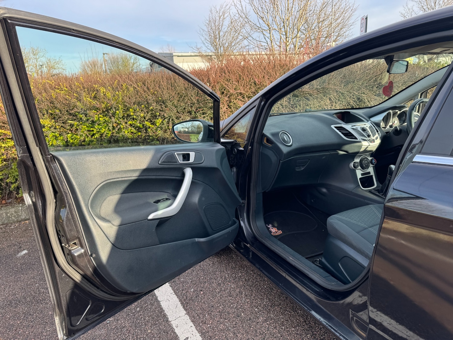 Used Ford Fiesta 2012 for sale - 77195732: Photo 11