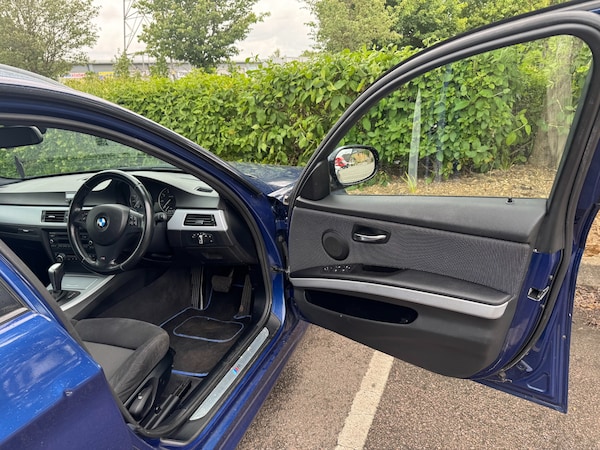 Used BMW 3 Series 2011 for sale - 74770058: Photo 17