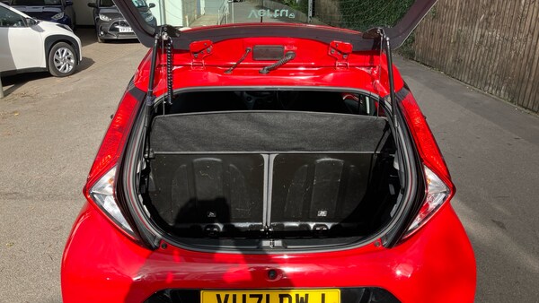 Used Toyota AYGO 2021 for sale - 76192993: Photo 14