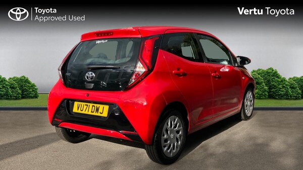Used Toyota AYGO 2021 for sale - 76192993: Photo 2