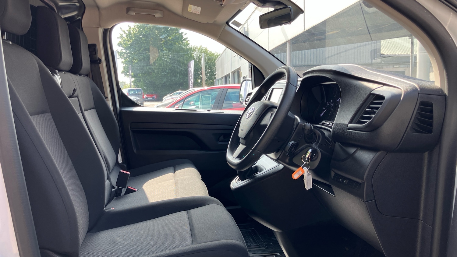 Used Toyota ProAce 2023 for sale - 77732285: Photo 11