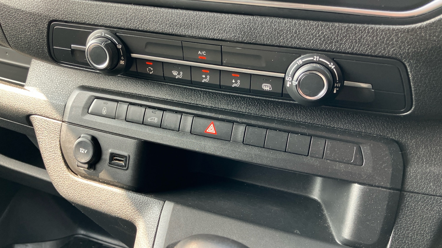 Used Toyota ProAce 2023 for sale - 77732285: Photo 33