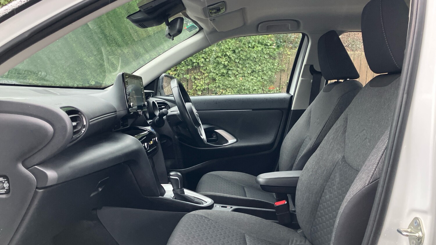 Used Toyota Yaris Cross 2023 for sale - 77460209: Photo 10