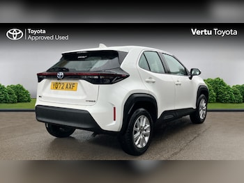 Used Toyota Yaris Cross 2023 for sale - 77460209: Photo