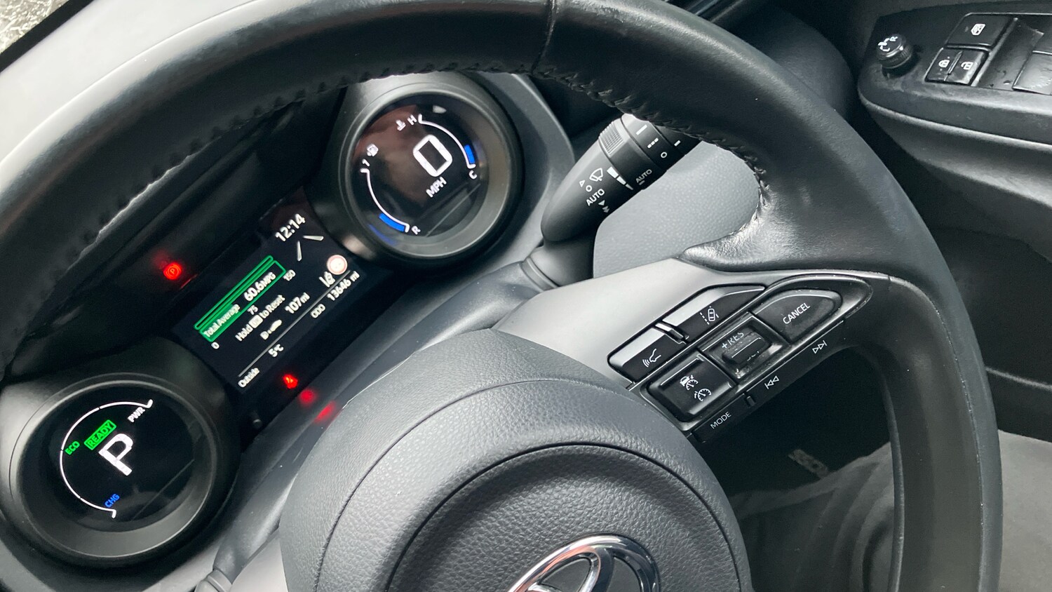 Used Toyota Yaris Cross 2023 for sale - 77460209: Photo 32