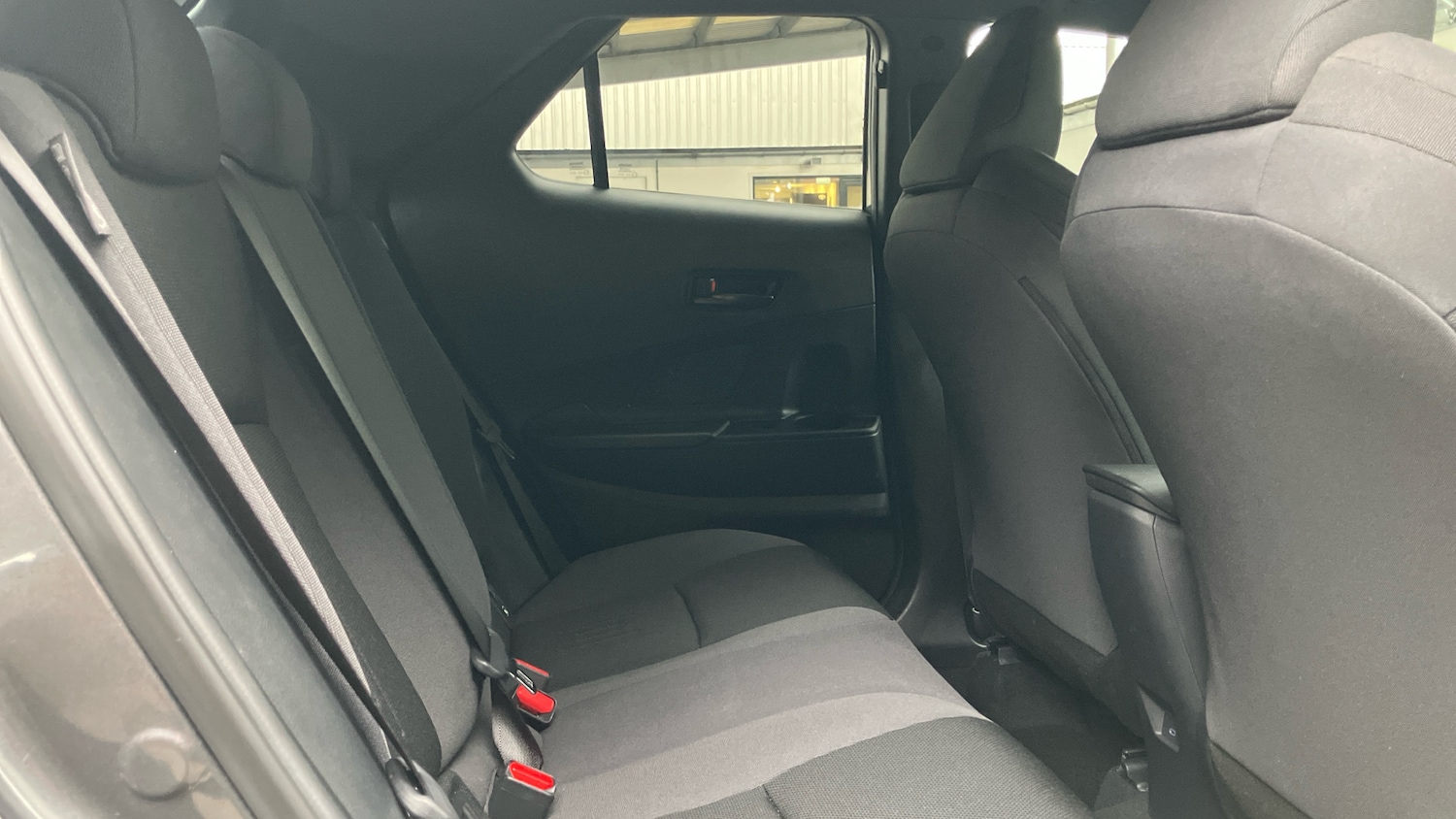 Used Toyota C-HR 2024 for sale - 75975130: Photo 12