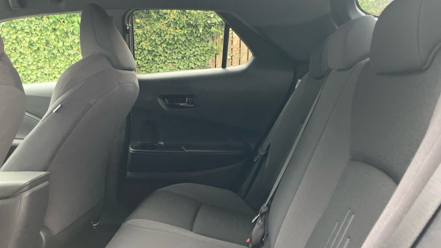 Used Toyota C-HR 2024 for sale - 75975130: Photo 13