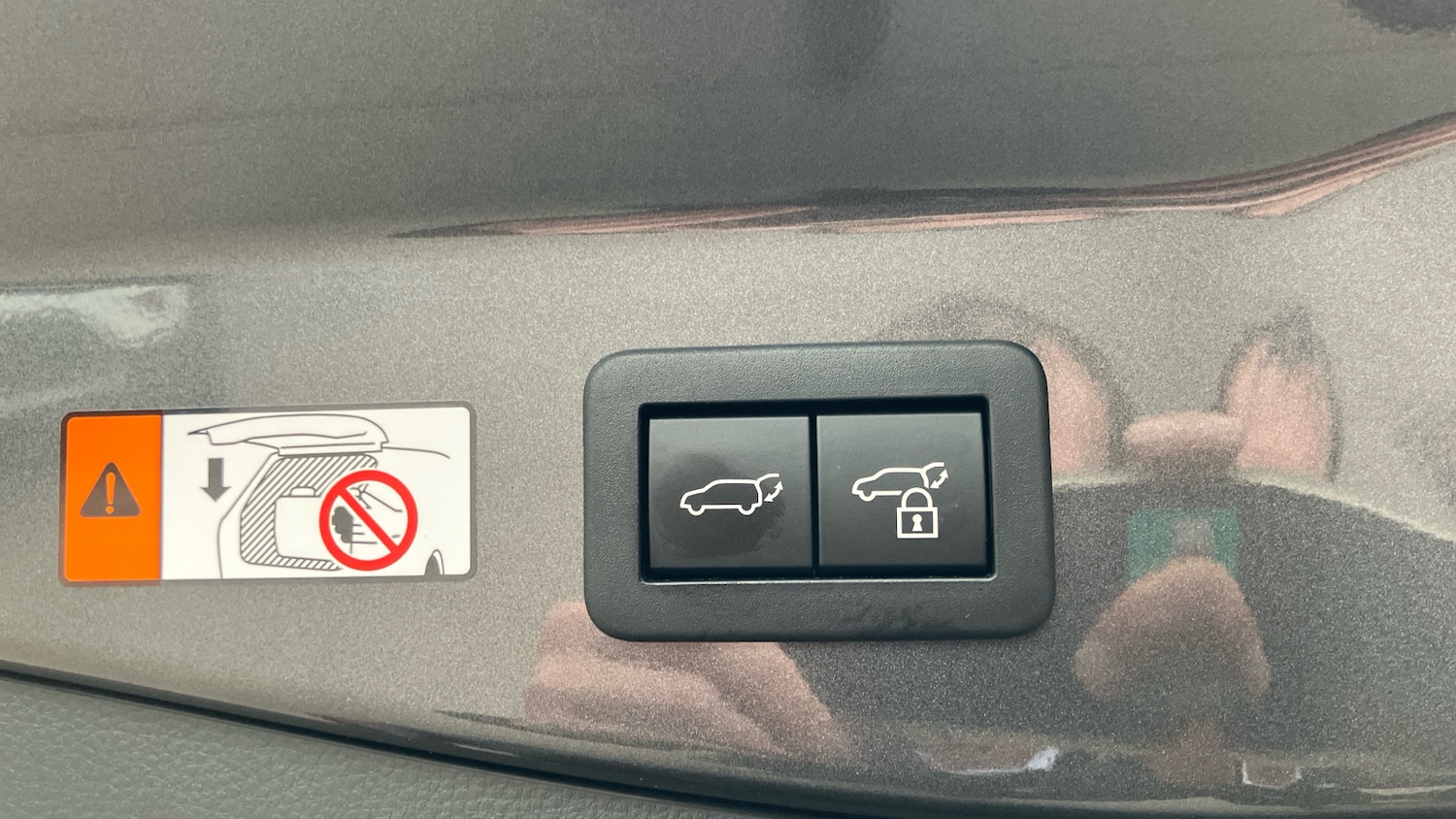 Used Toyota C-HR 2024 for sale - 75975130: Photo 31